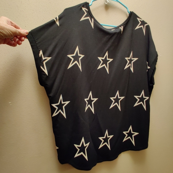 Buffalo David Bitton Black Star Print Women's Top - Picture 4 of 7